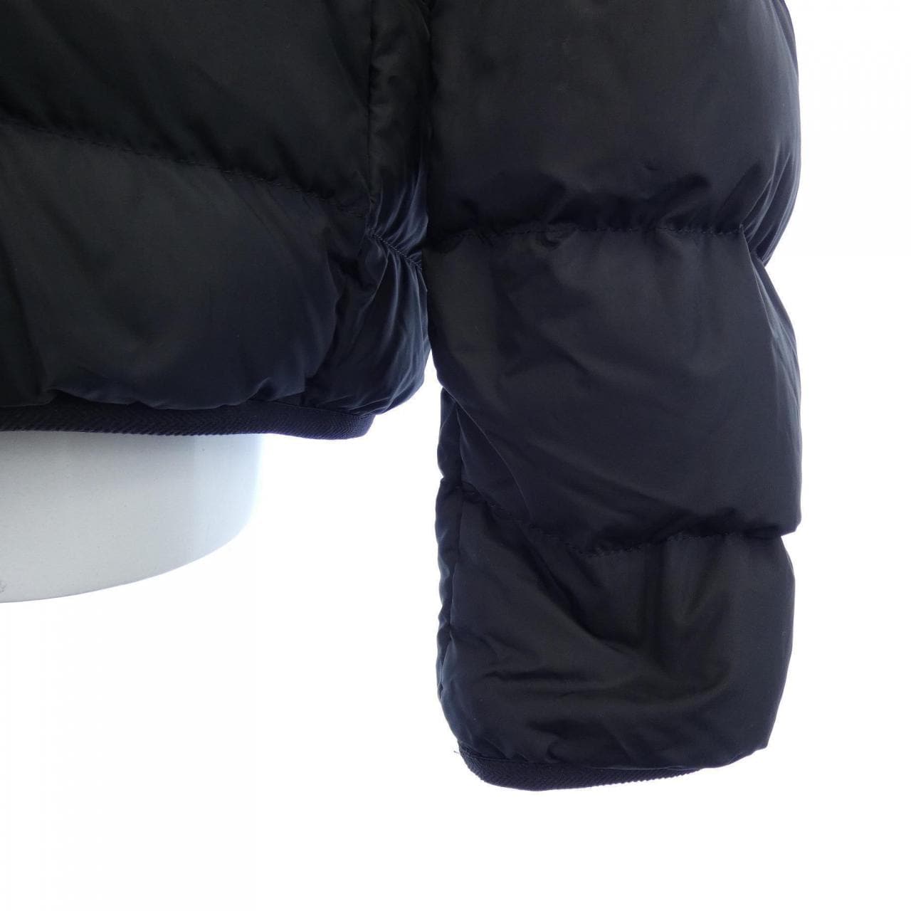 モンクレール MONCLER JELUZ ダウンジャケット