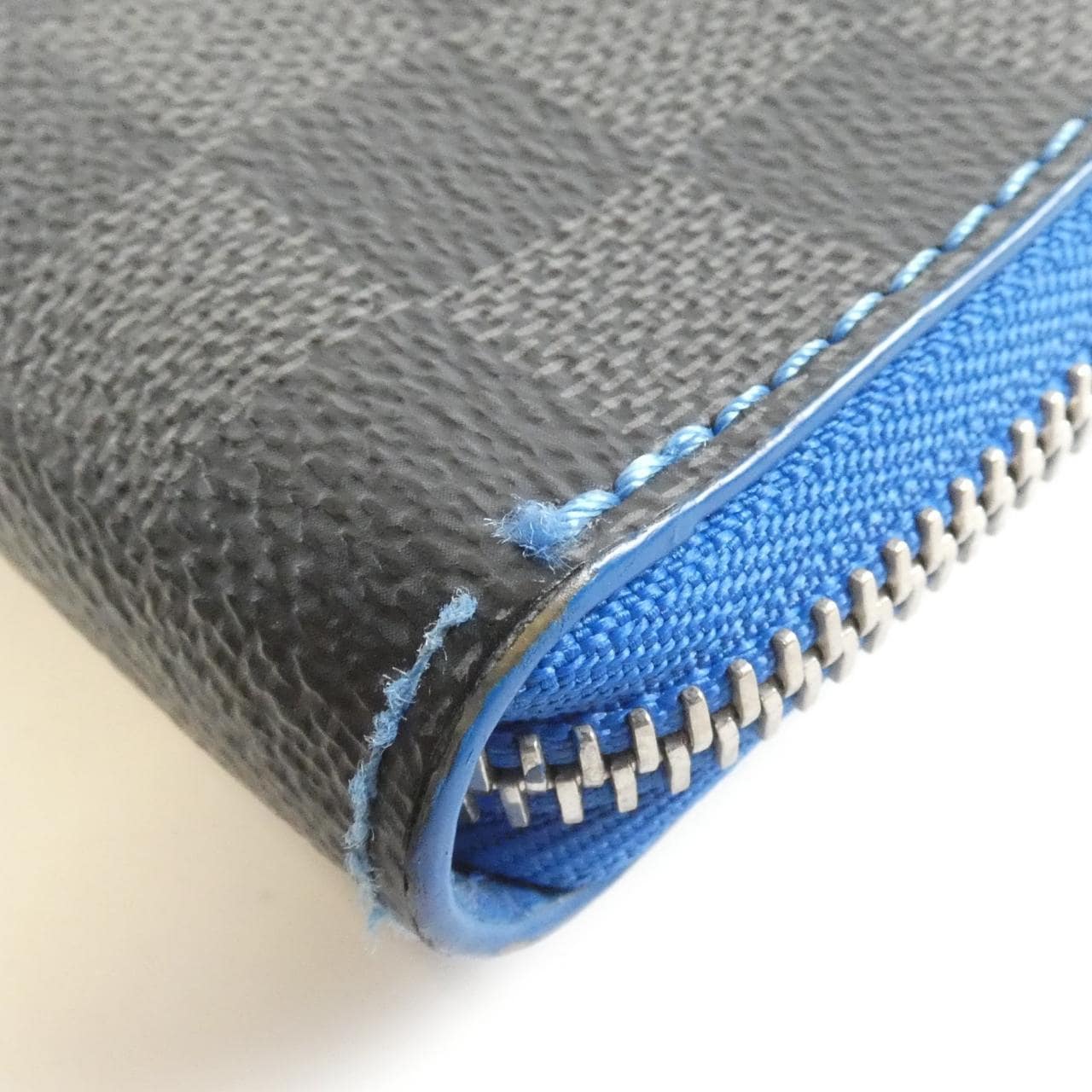 LOUIS VUITTON Damier 石墨 Pochette Jules GM N64032 包