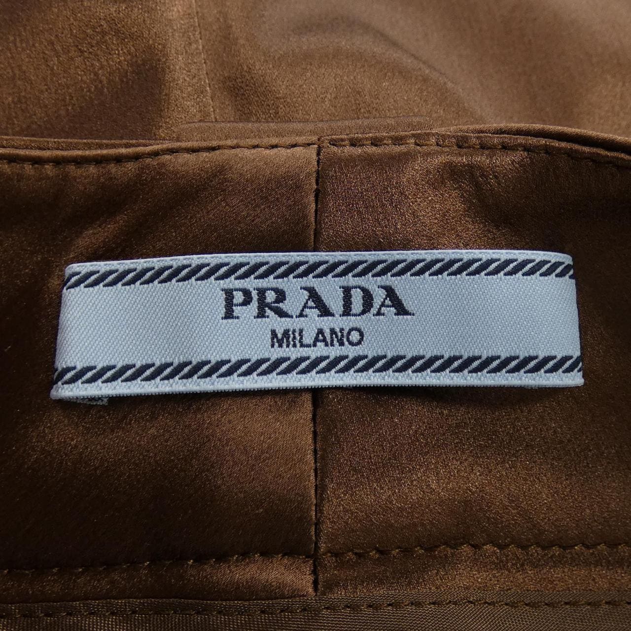 プラダ PRADA ショートパンツ