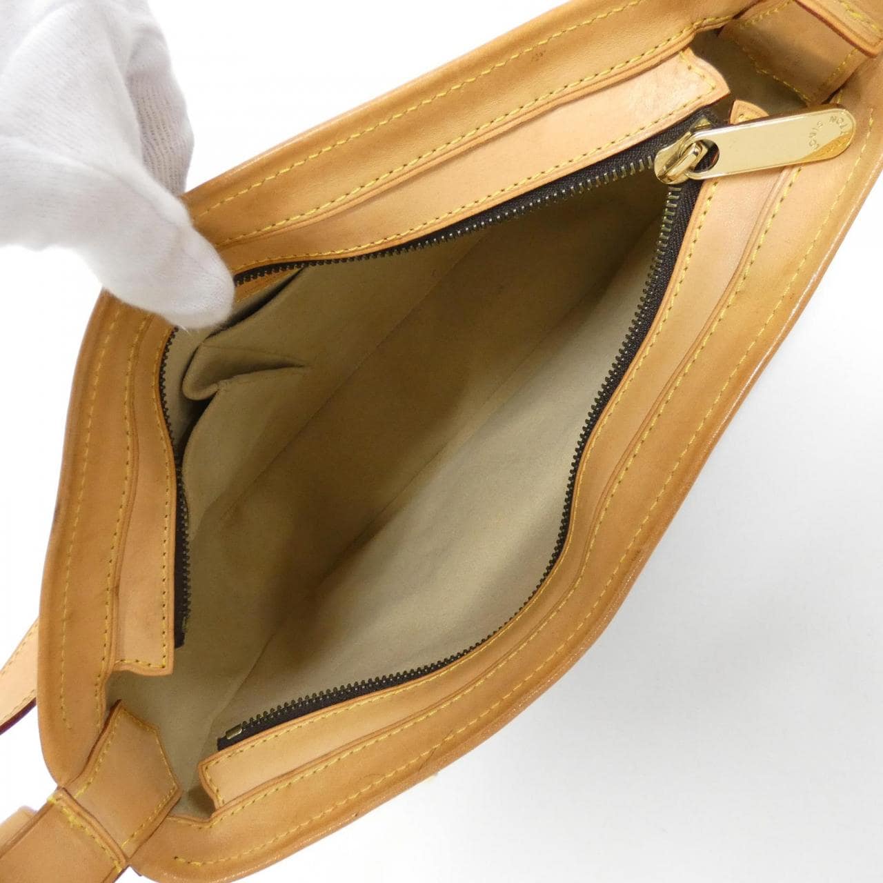 ルイヴィトン モノグラム ハドソン GM M40045 ショルダーバッグ