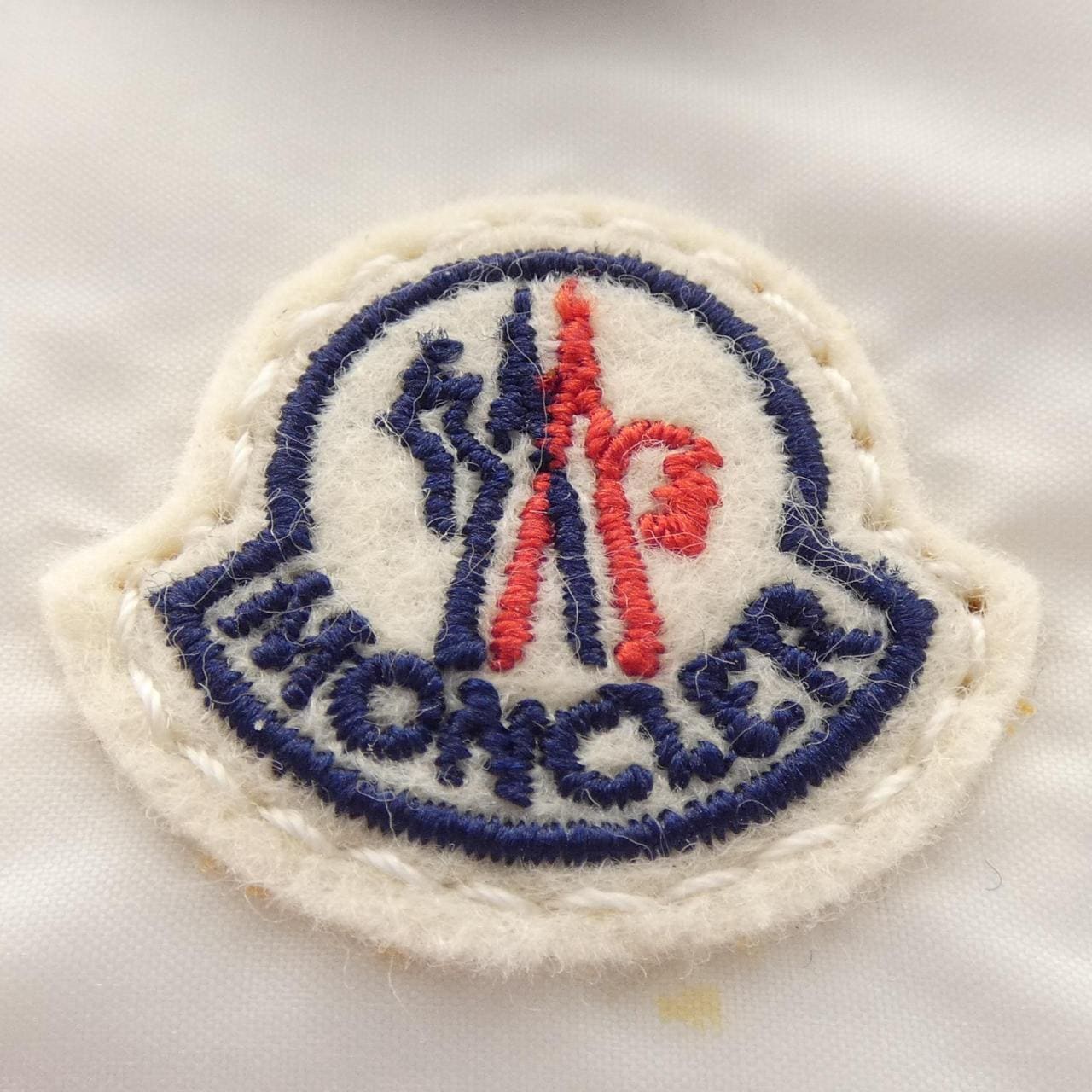 モンクレール MONCLER POUCH