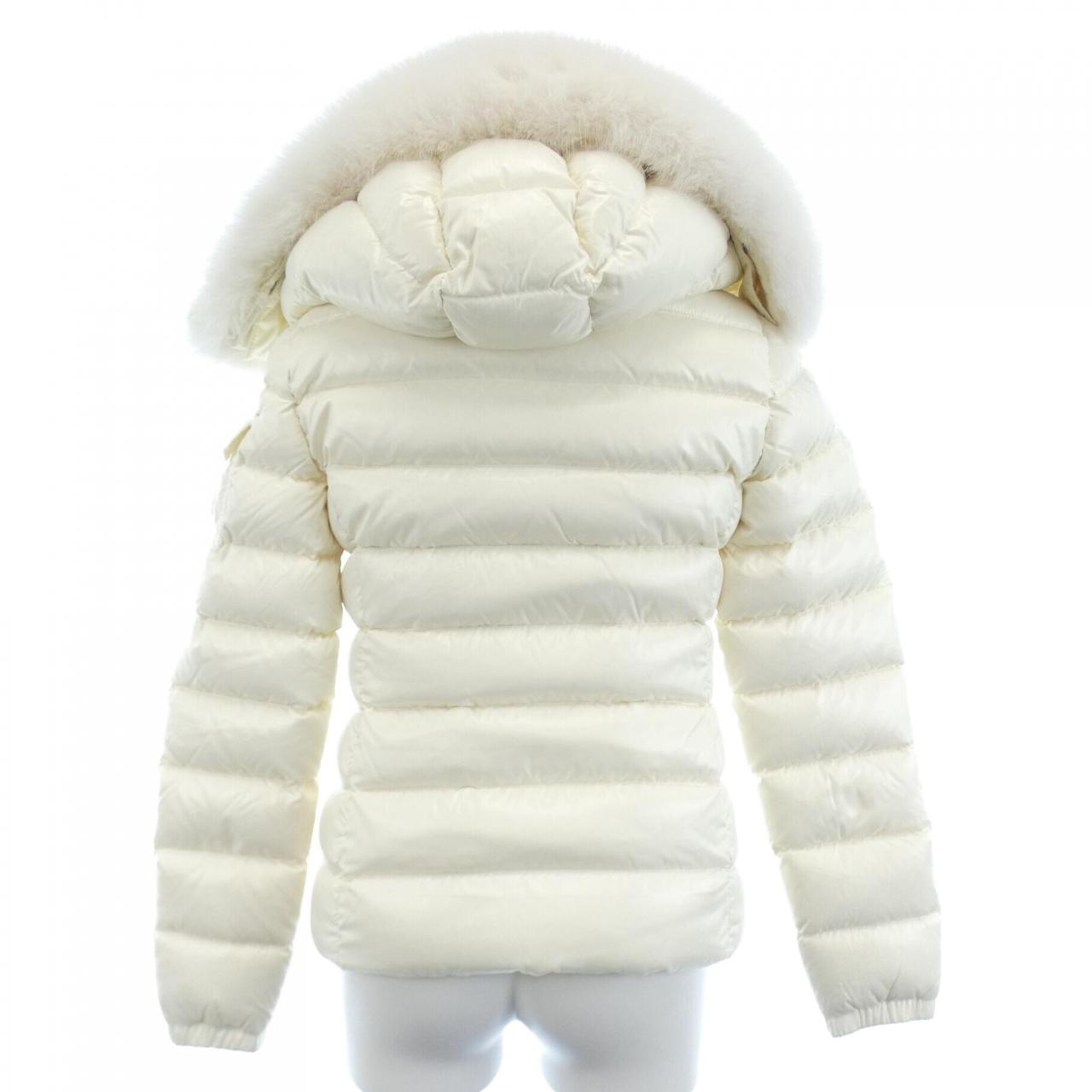 モンクレール MONCLER ダウンジャケット
