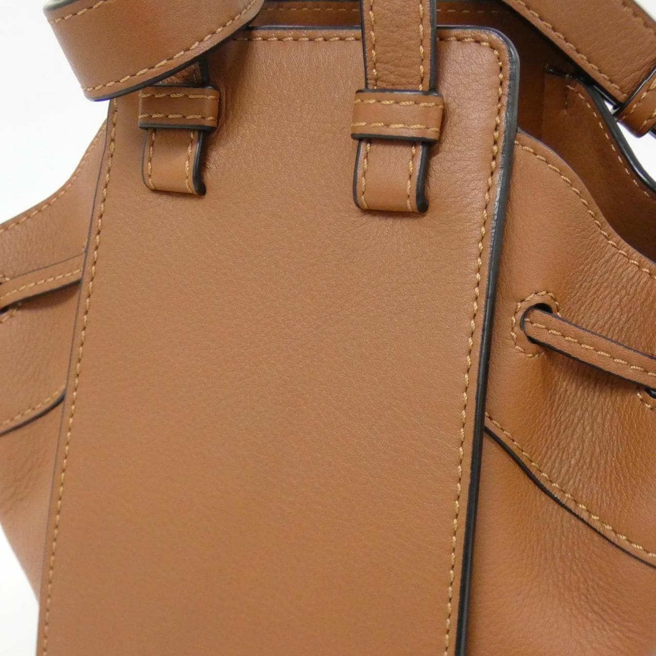 ロエベ ハンモック ドローストリング ミニ 314 30 V07 ショルダーバッグ