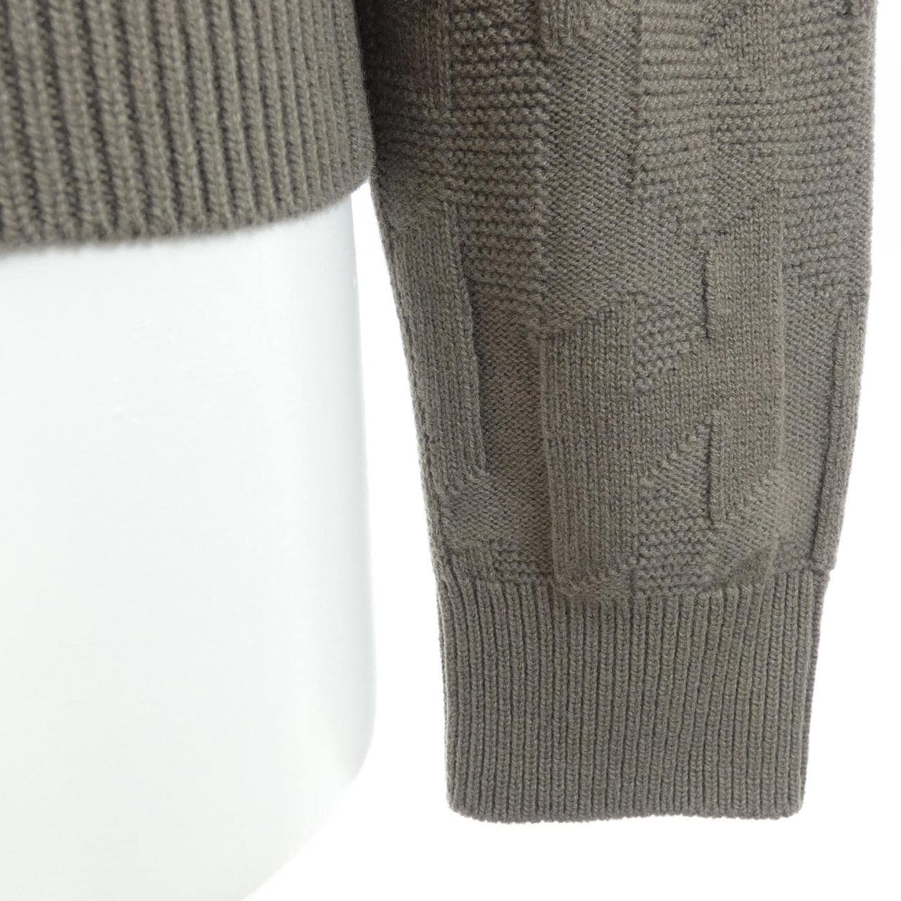 エルメス HERMES Hモチーフ 3H2617D4 ニット