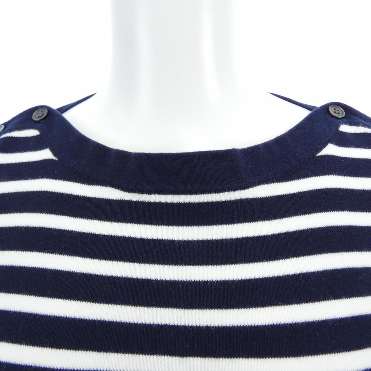 ニジュウサンク 23区 トップス