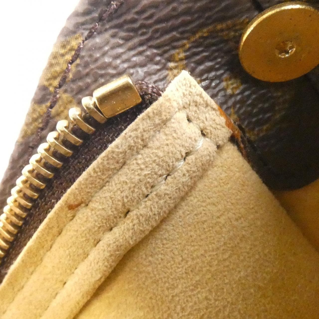 ルイヴィトン モノグラム ルーピング MM M51146 ショルダーバッグ