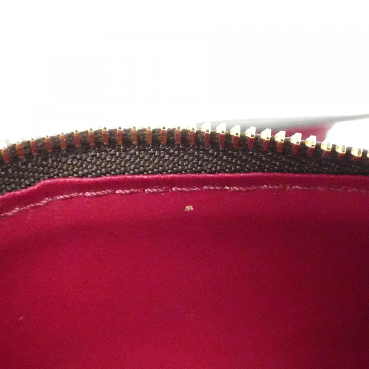 ルイヴィトン モノグラム ポルトフォイユ ヴィクトリーヌ M41938 財布