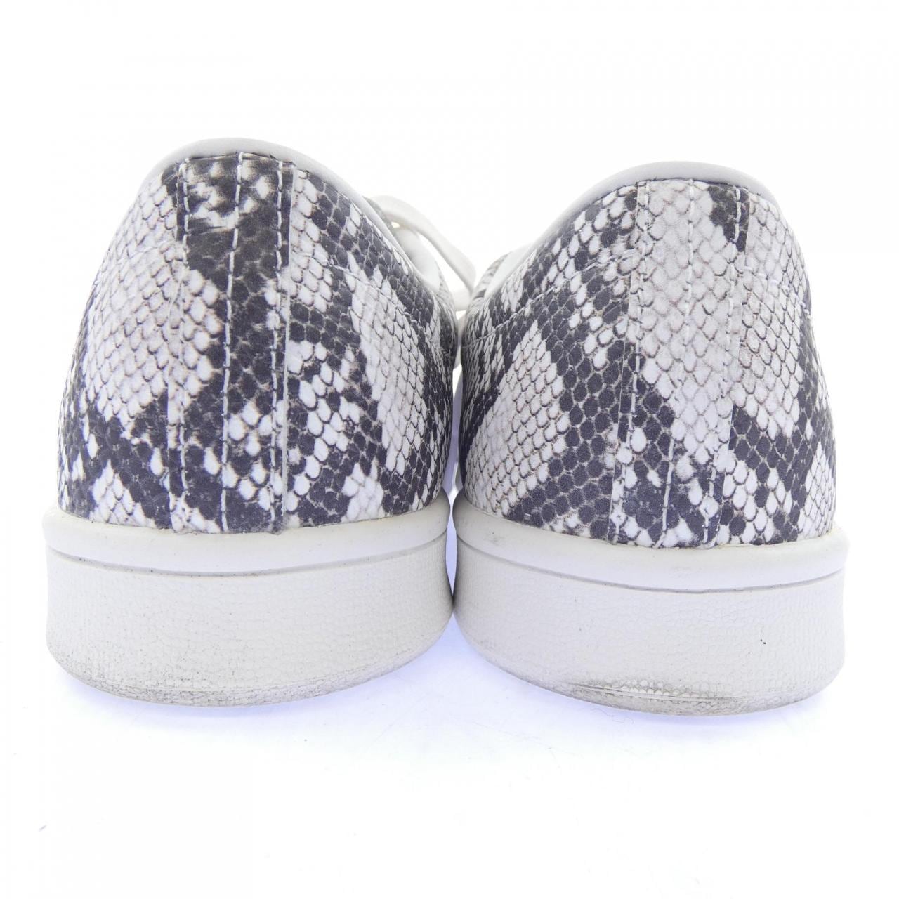 ハイクアディダス HYKE×ADIDAS B26098 スニーカー