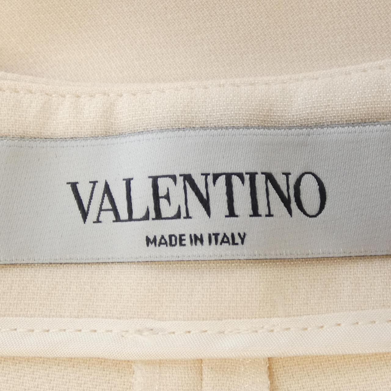 ヴァレンティノ VALENTINO WB3RA7P41CF ショートパンツ