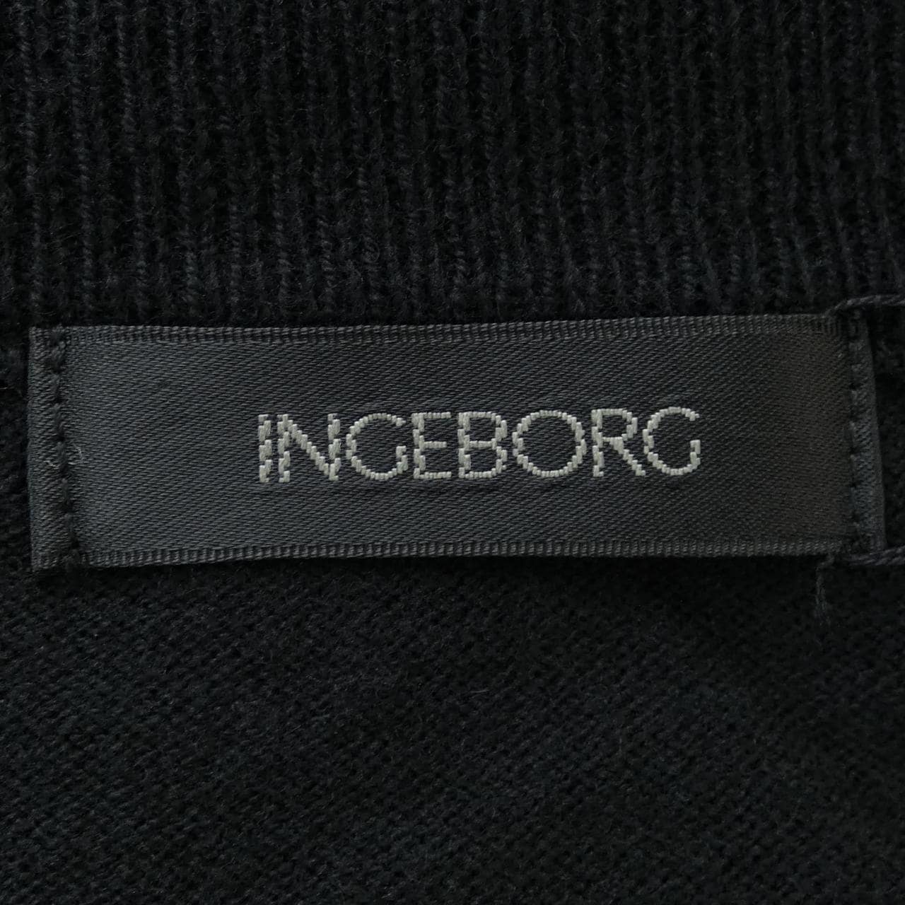 インゲボルグ INGEBORG ニット