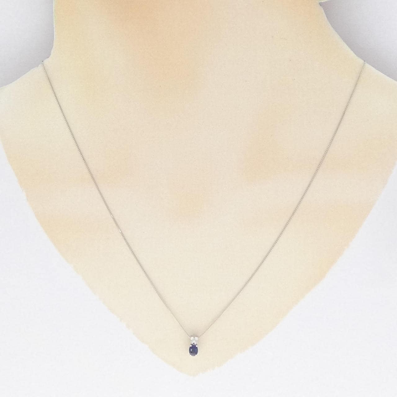 PT Sapphire Necklace 0.27CT