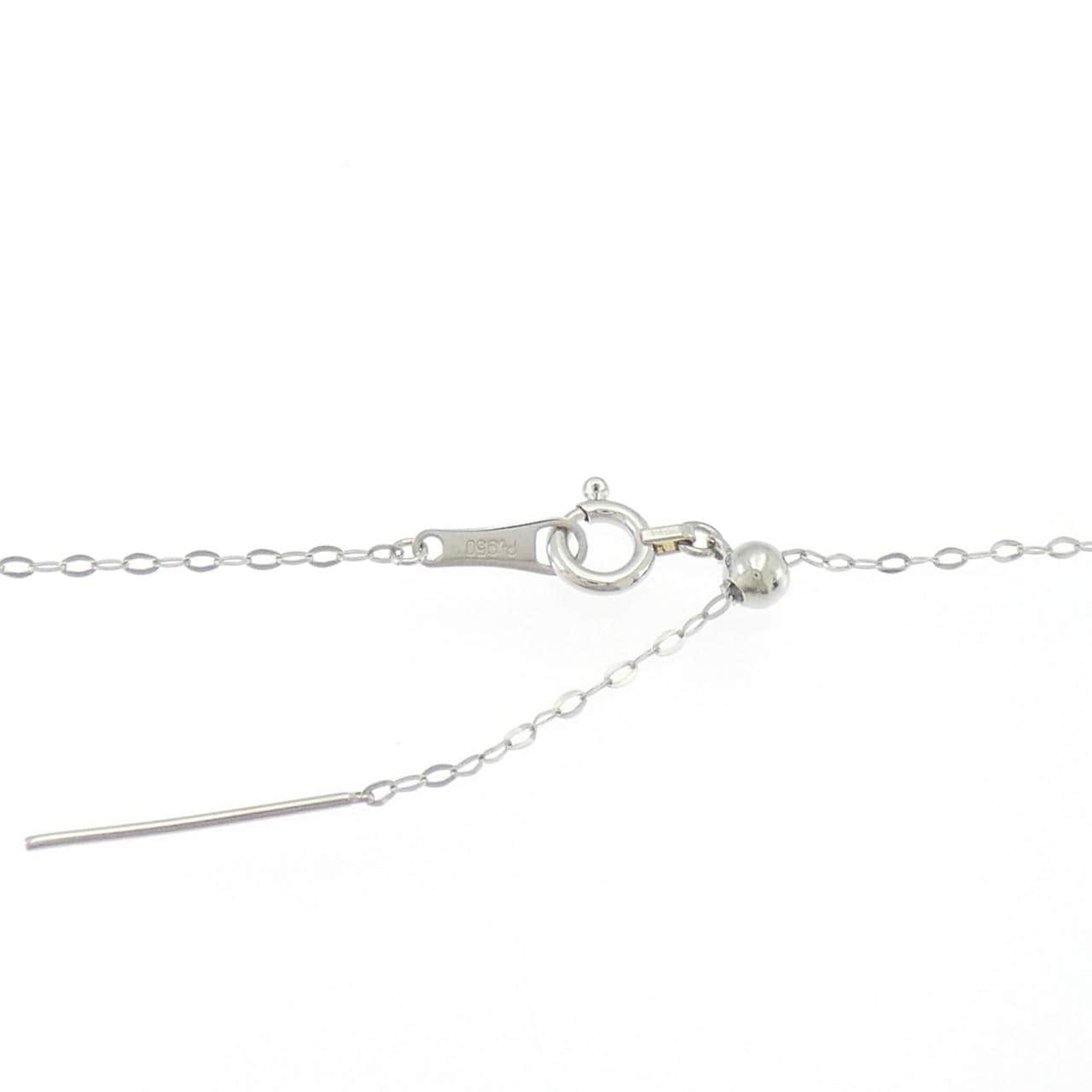 ジーエスティービー クロス ダイヤモンド ネックレス 0.03CT