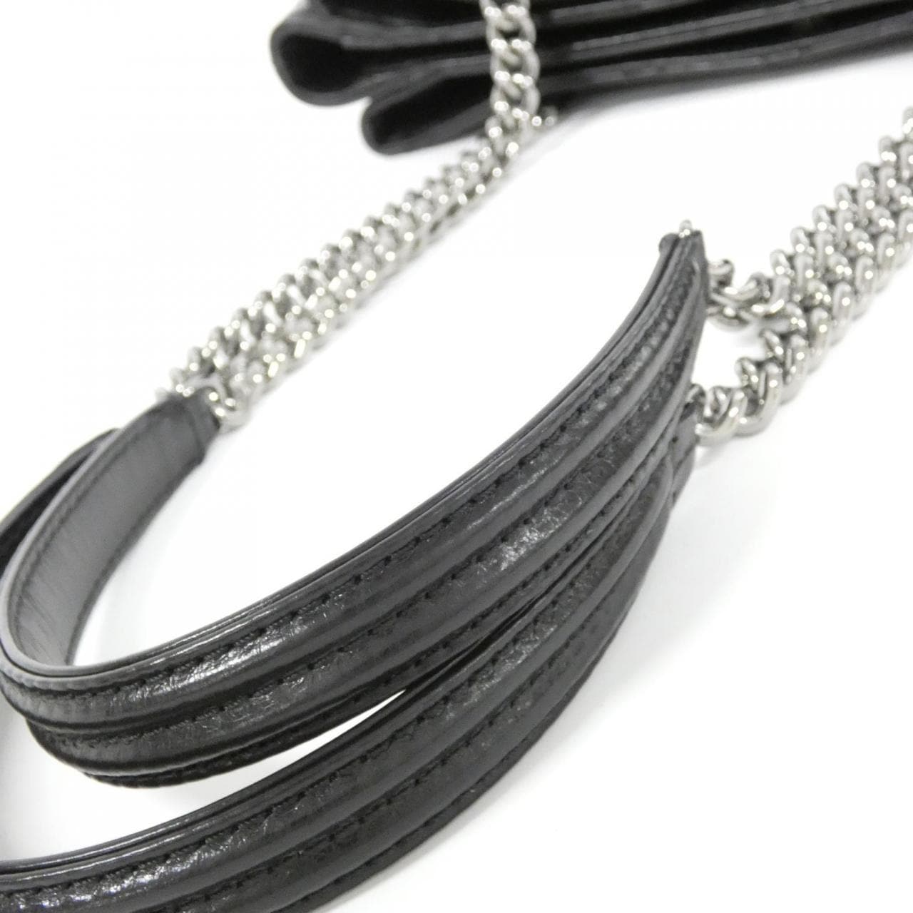 シャネル ショルダーバッグ