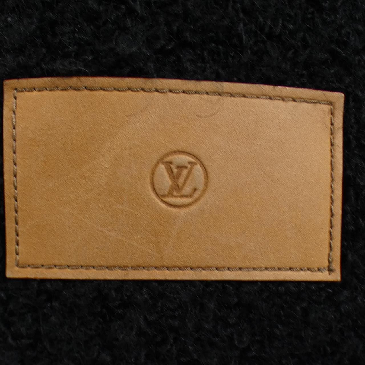 ルイヴィトン LOUIS VUITTON リバーシブルブークレウールパーカ FNOW89RF6 ブルゾン