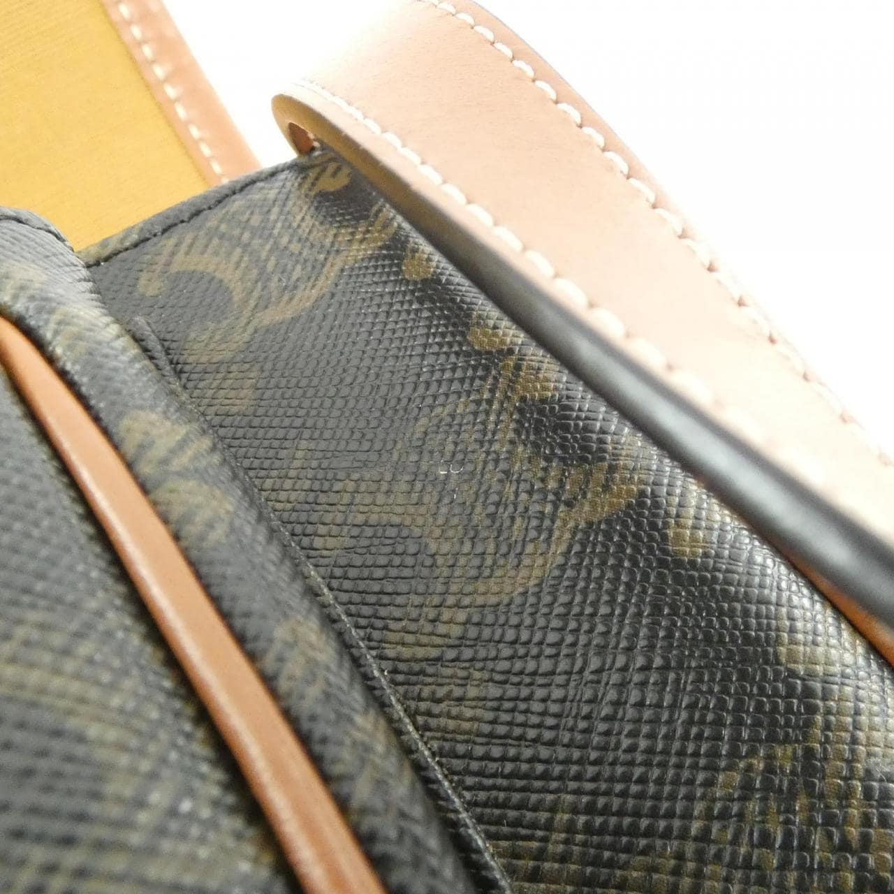 セリーヌ フォルコ ミディアム 191502BZJ ショルダーバッグ