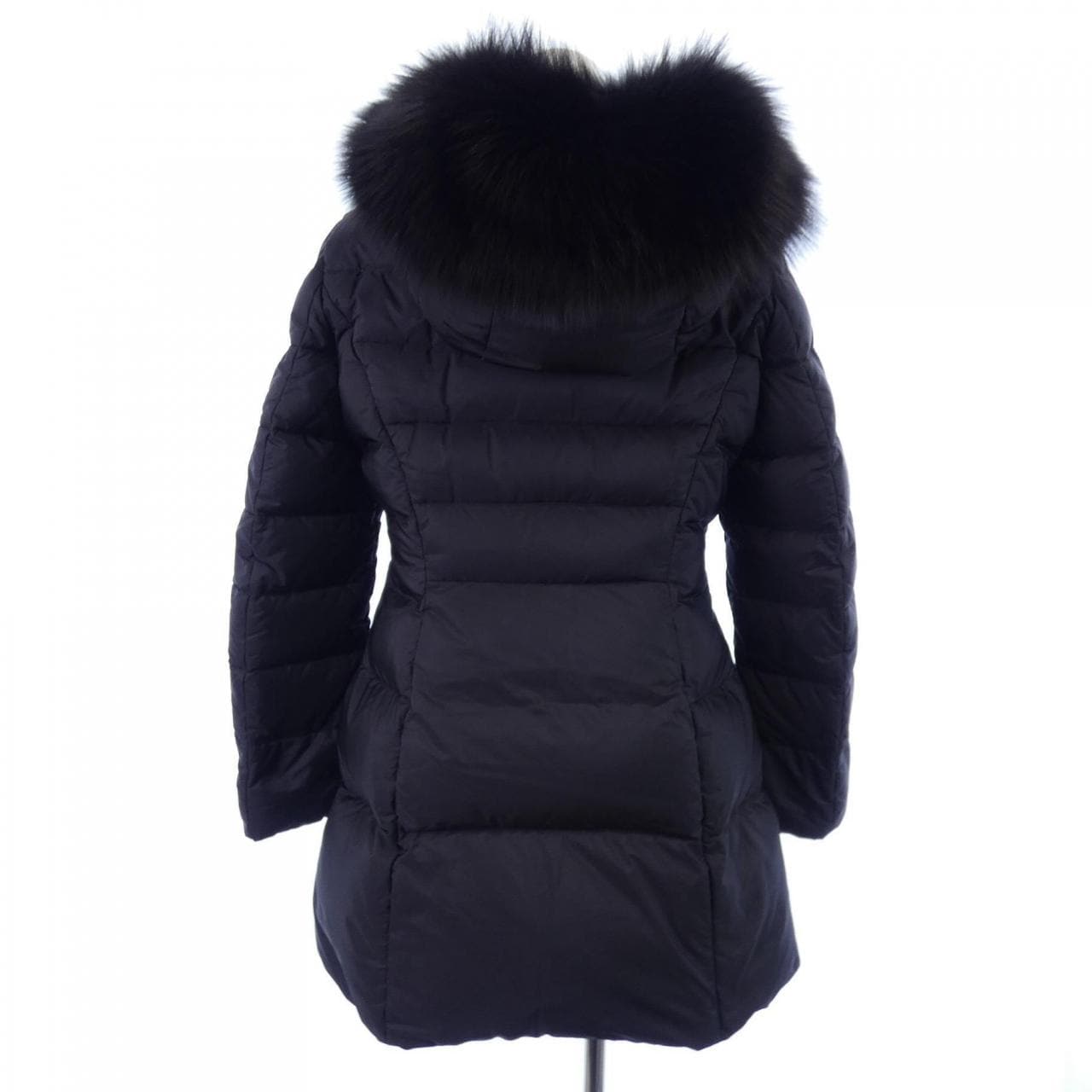 プラダ PRADA 290696 S152 Q04 ダウンコート