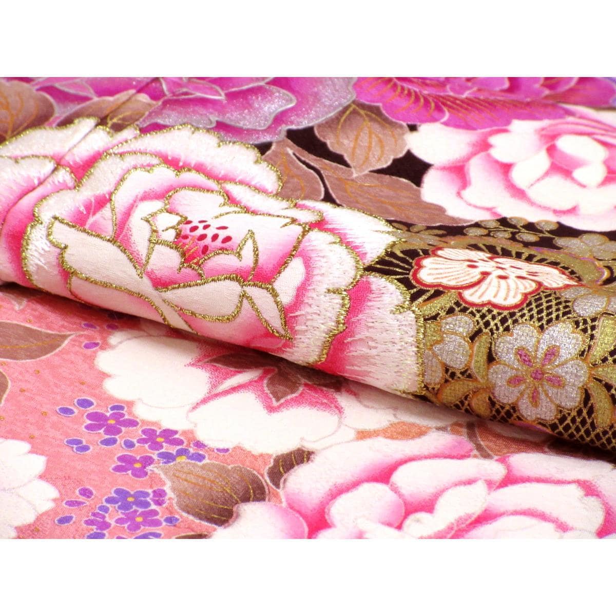 振袖　友禅金彩加工　刺繍入りボカシ染　ラインストーン入り