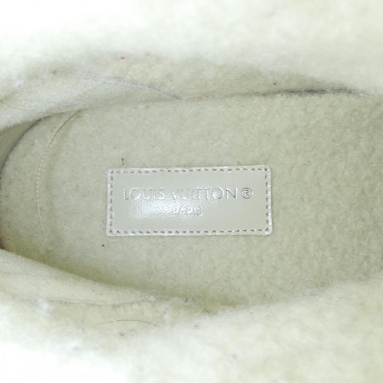 ルイヴィトン LOUIS VUITTON LVイニシャル、モノグラムフラワー スノードロップライン ブーツ