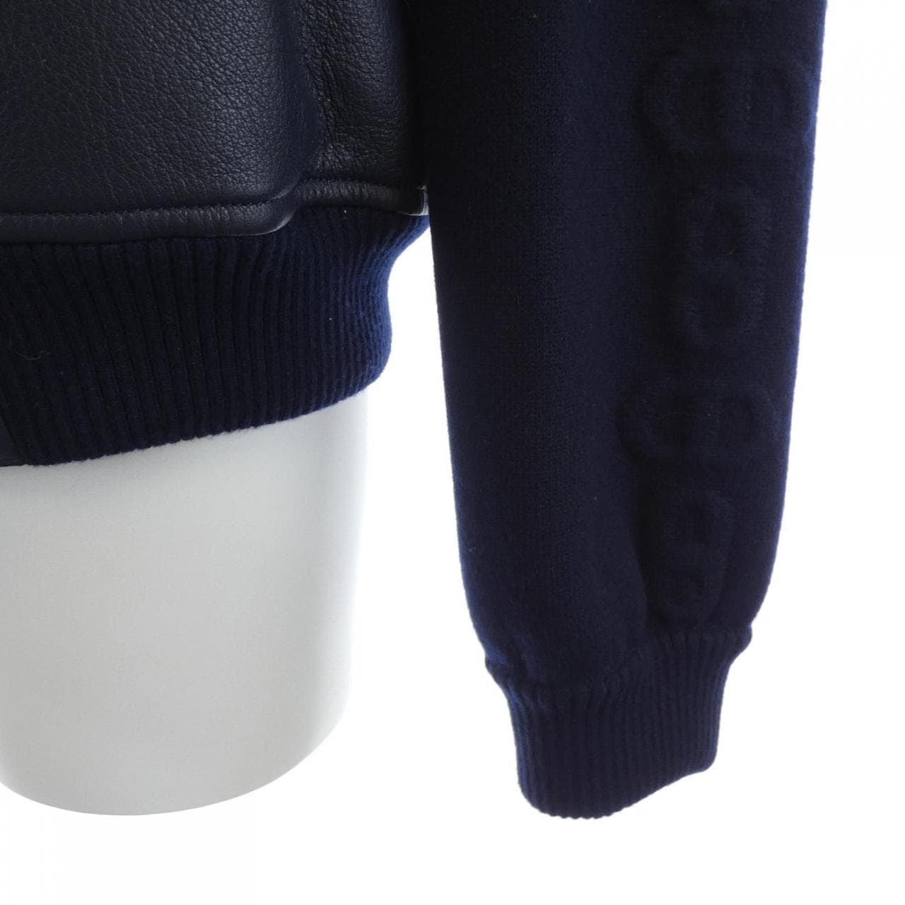 エルメス HERMES CHAINE D'ANCRE 3E1203D8 レザージャケット