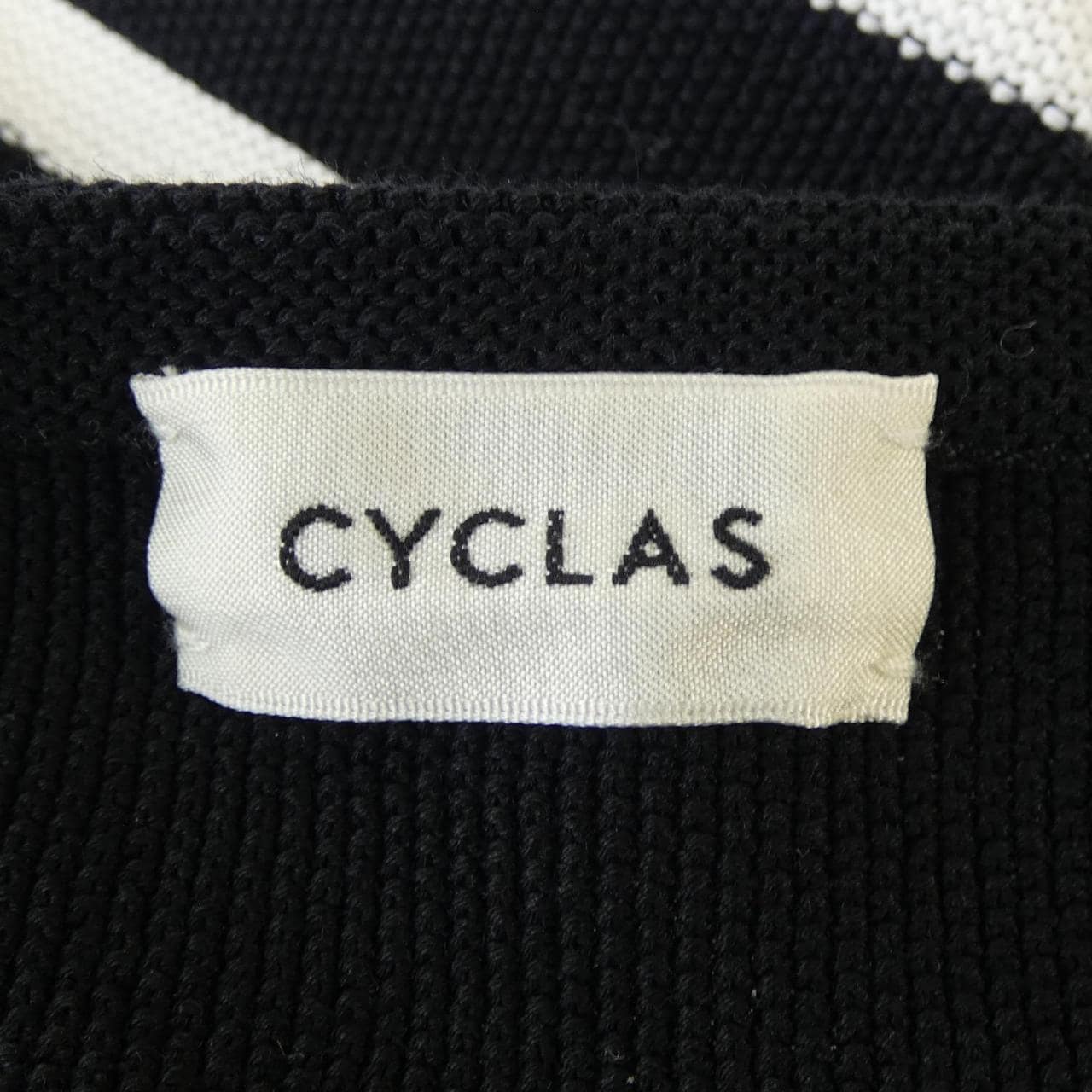シクラス CYCLAS トップス