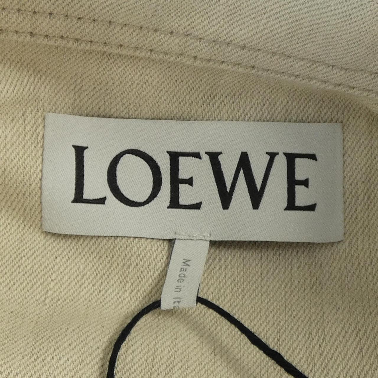 LOEWE外套