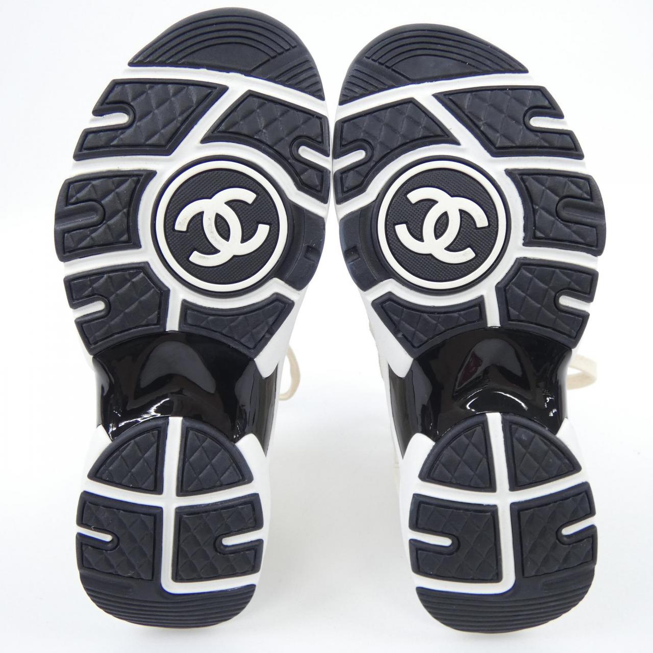 シャネル CHANEL スニーカー