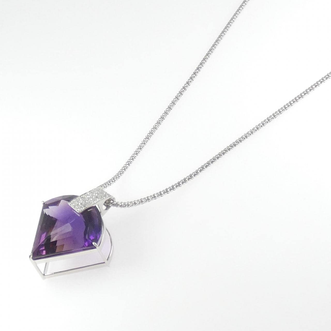 K18WG アメジスト ネックレス 60.68CT
