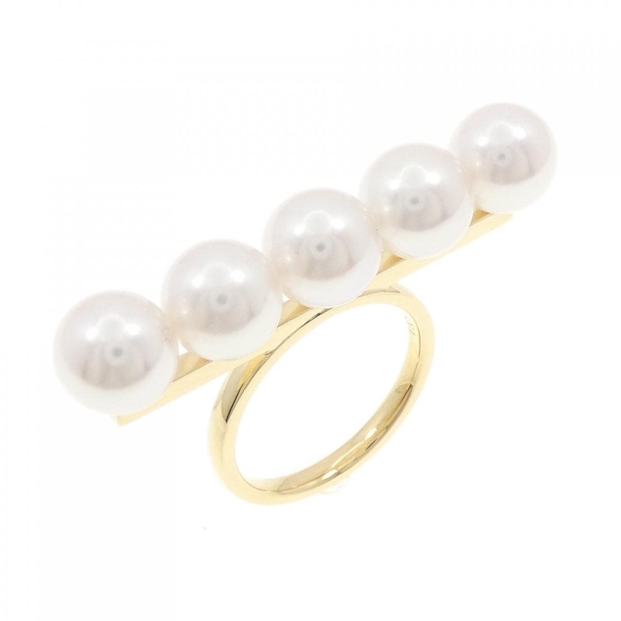 Tasaki balance signature ring