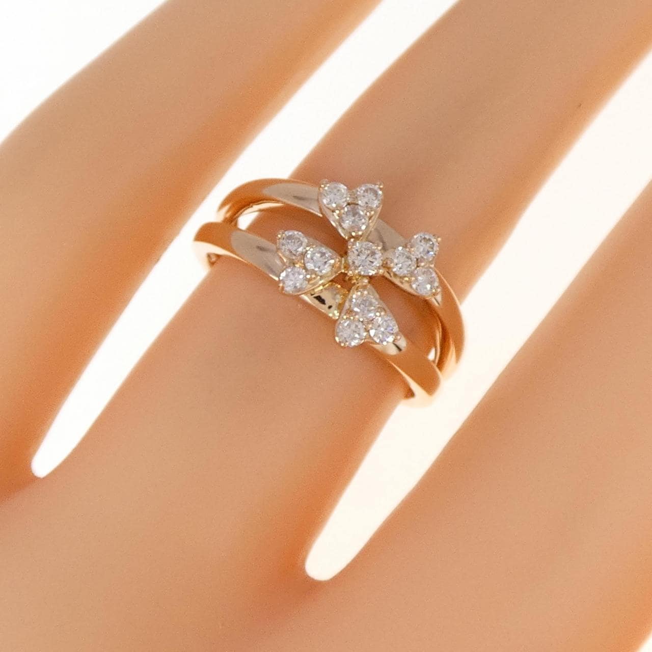 K18PG フラワー ダイヤモンド リング 0.30CT