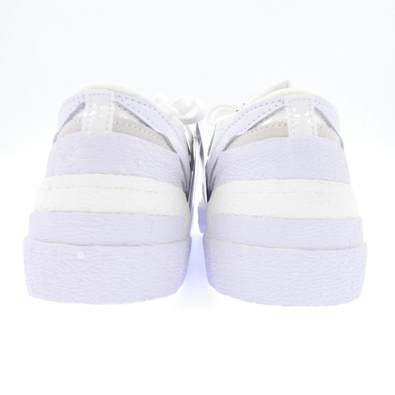 ナイキ NIKE DM6443-100 スニーカー