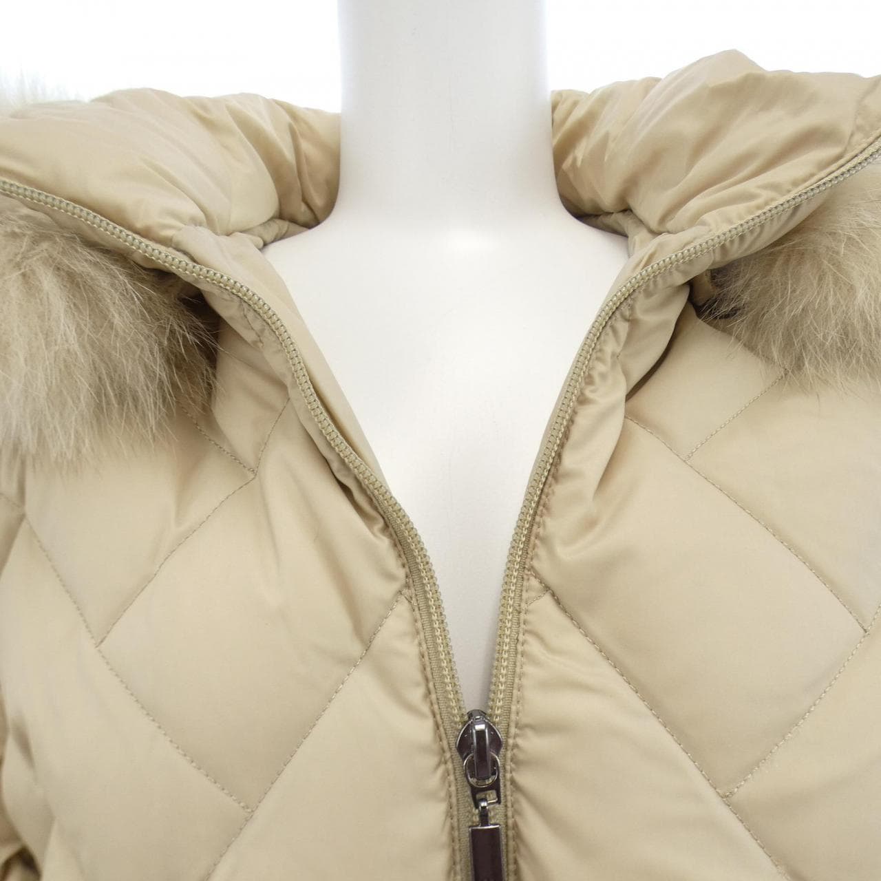 MONCLER MONCLER Down Coat