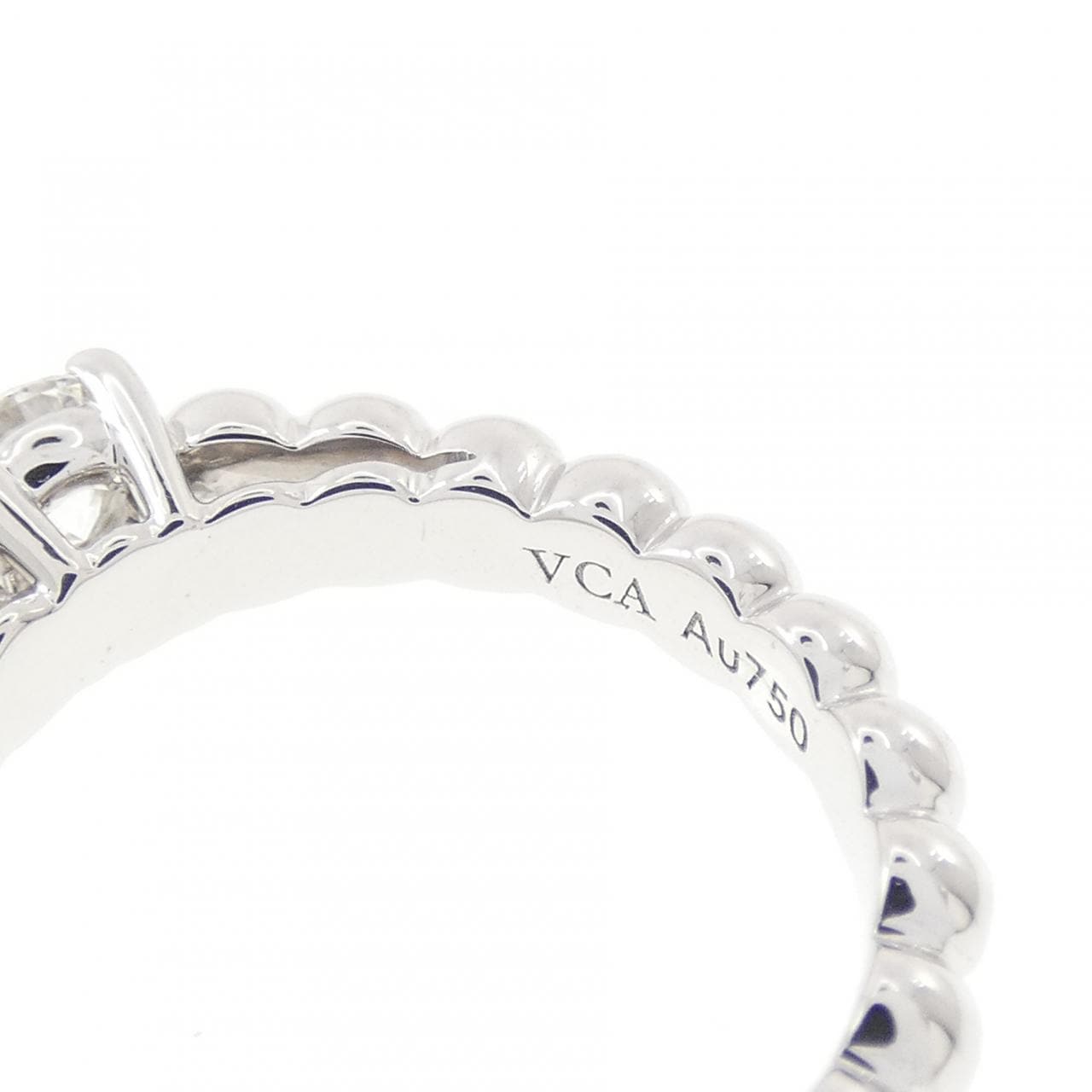 ヴァンクリーフ&アーペル ペルレ ソリティア リング 0.31CT E VVS2 EXT