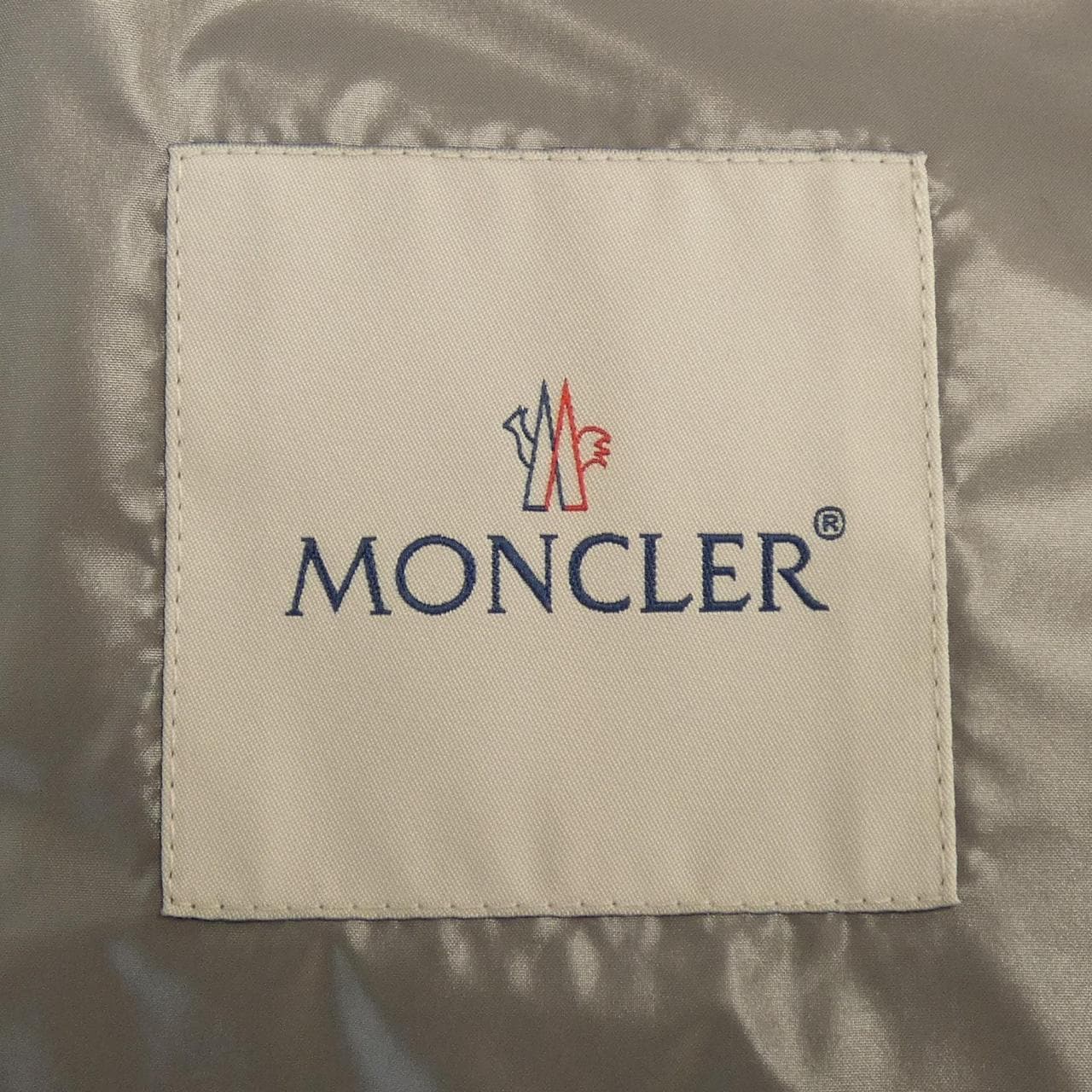 MONCLER蒙克勒羽絨服