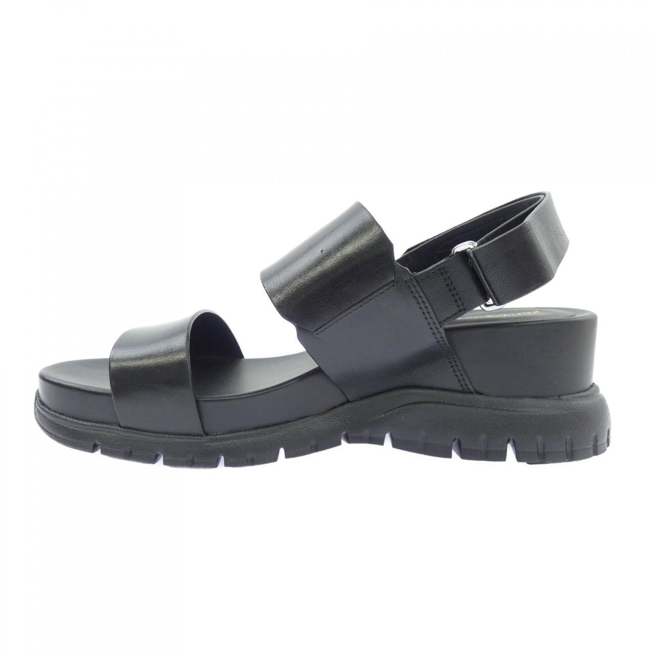 コールハーン COLE HAAN サンダル