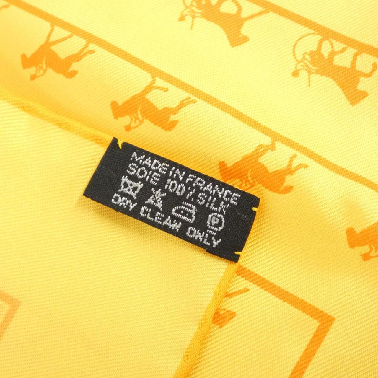 エルメス ガヴロッシュ プチスカーフ