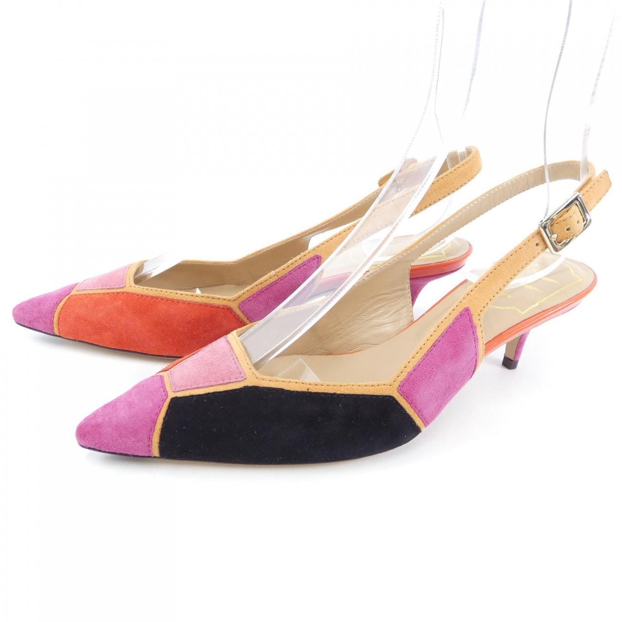 ロジェヴィヴィエ ROGER VIVIER パンプス