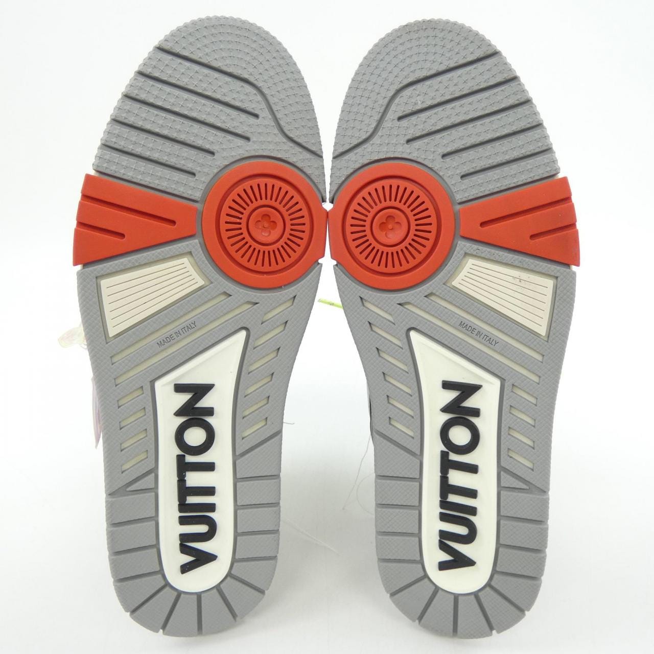 ルイヴィトン LOUIS VUITTON LVトレイナー アップサイクリング スニーカー