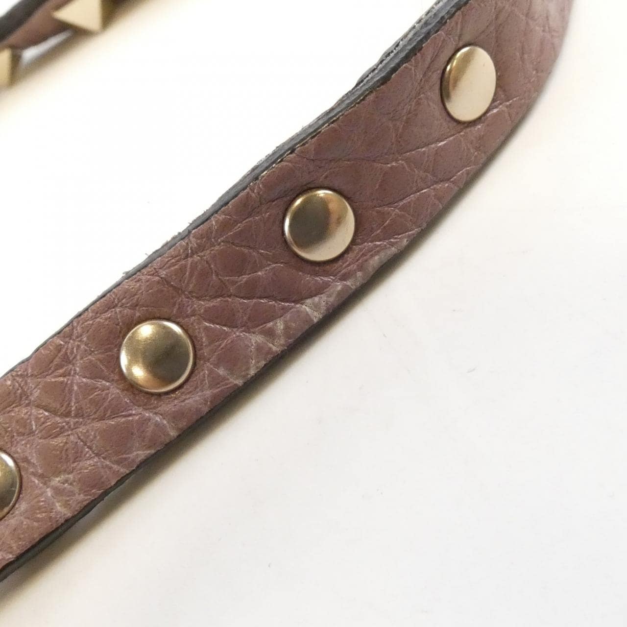 ヴァレンティノガラヴァーニ バッグ