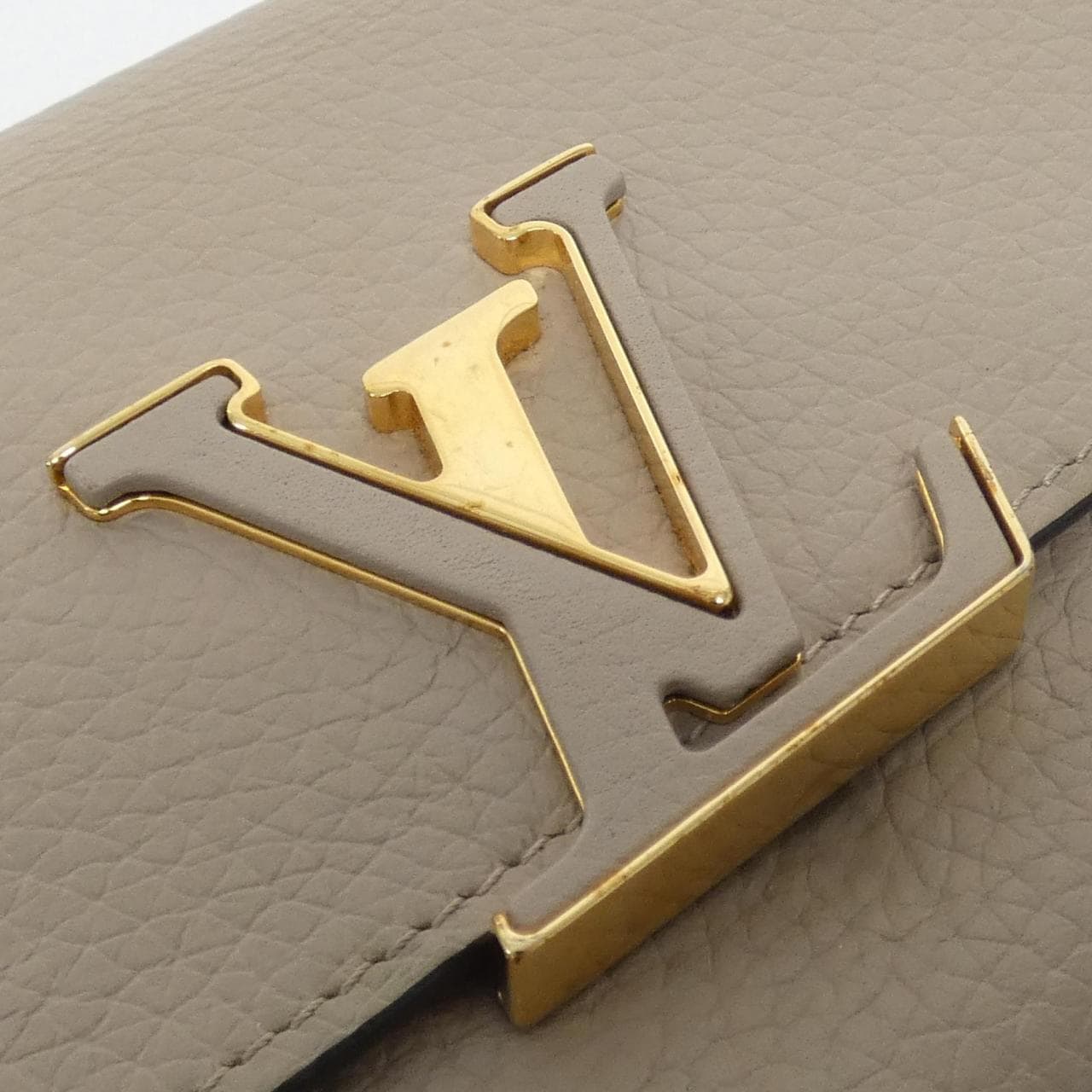 ルイヴィトン トリヨン ポルトフォイユ カプシーヌ M61249 財布