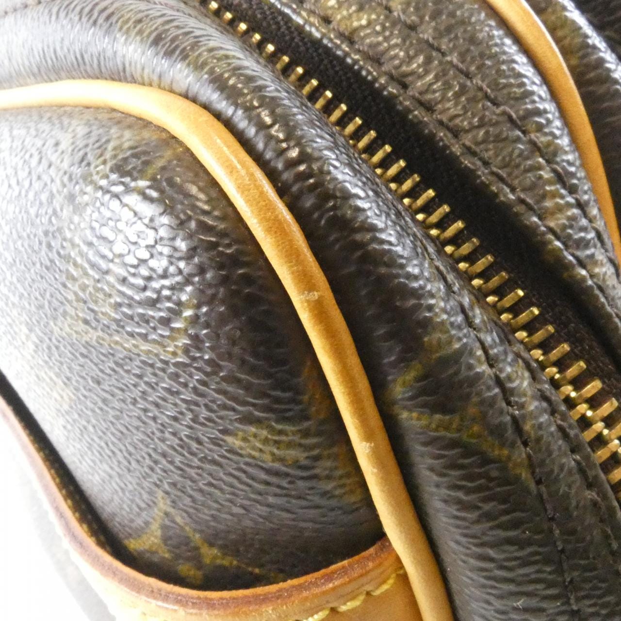 ルイヴィトン モノグラム リポーター 28cm M45254 ショルダーバッグ