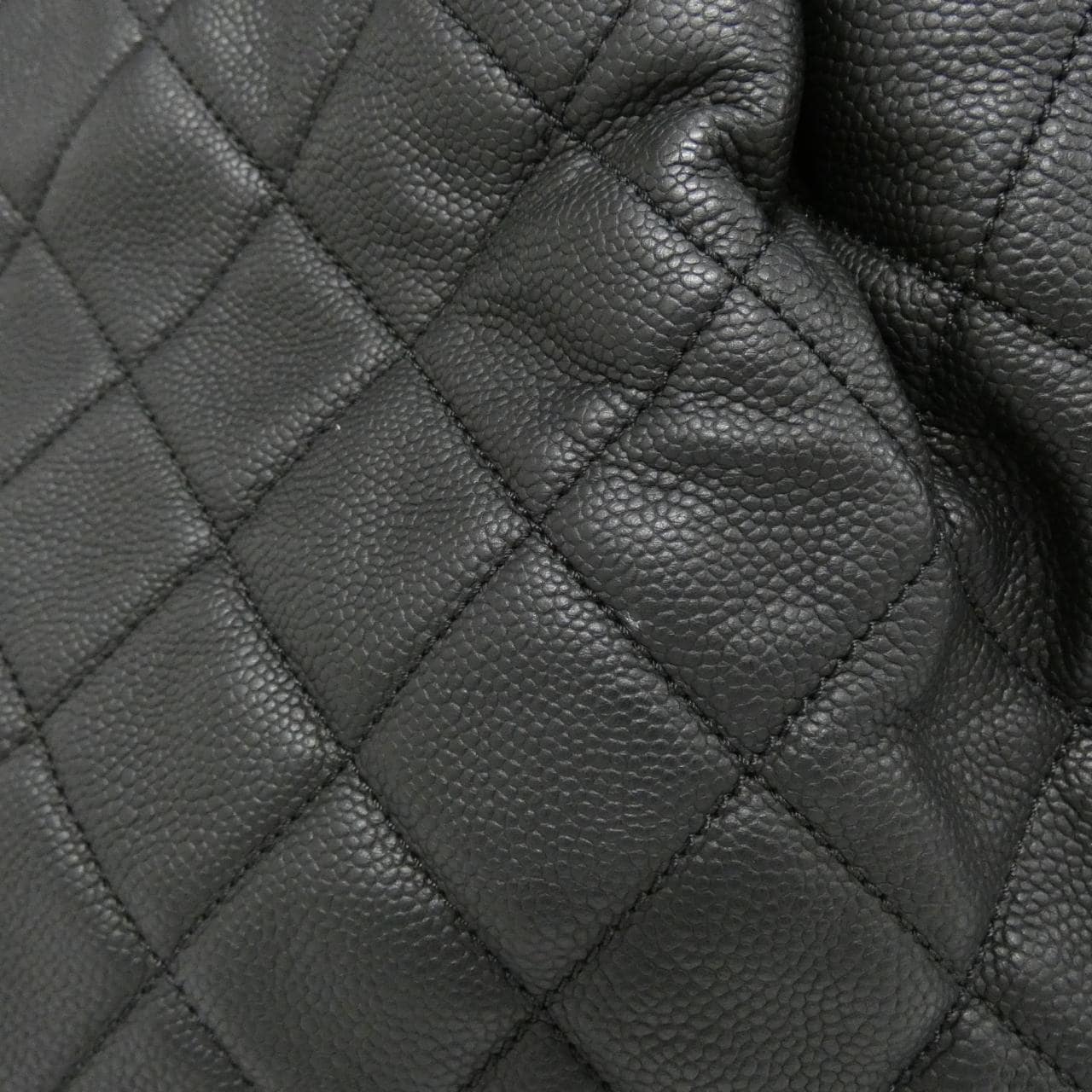 シャネル バッグ