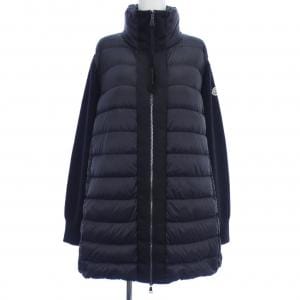 モンクレール MONCLER ダウンジャケット