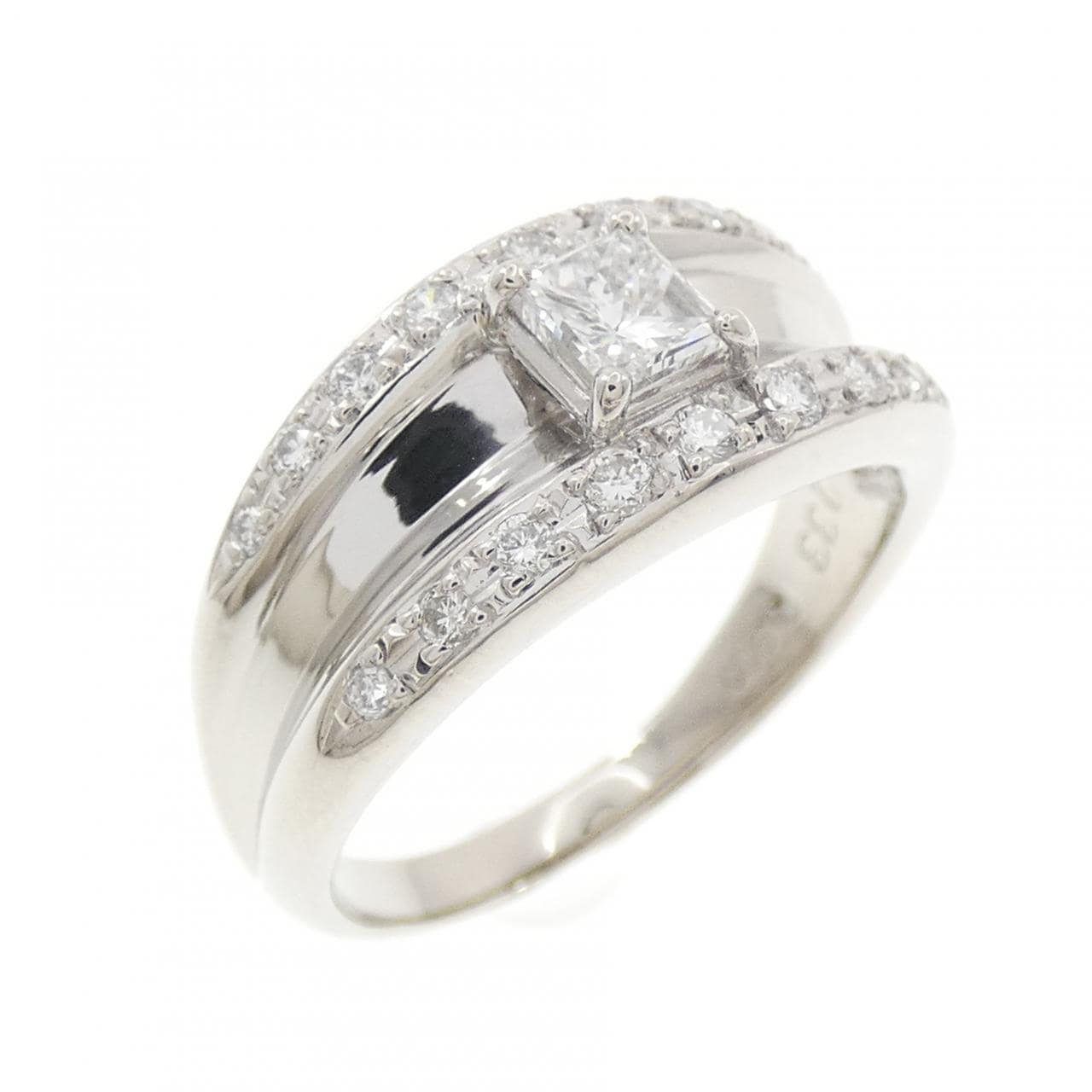 PT900 ダイヤモンド リング 0.33CT