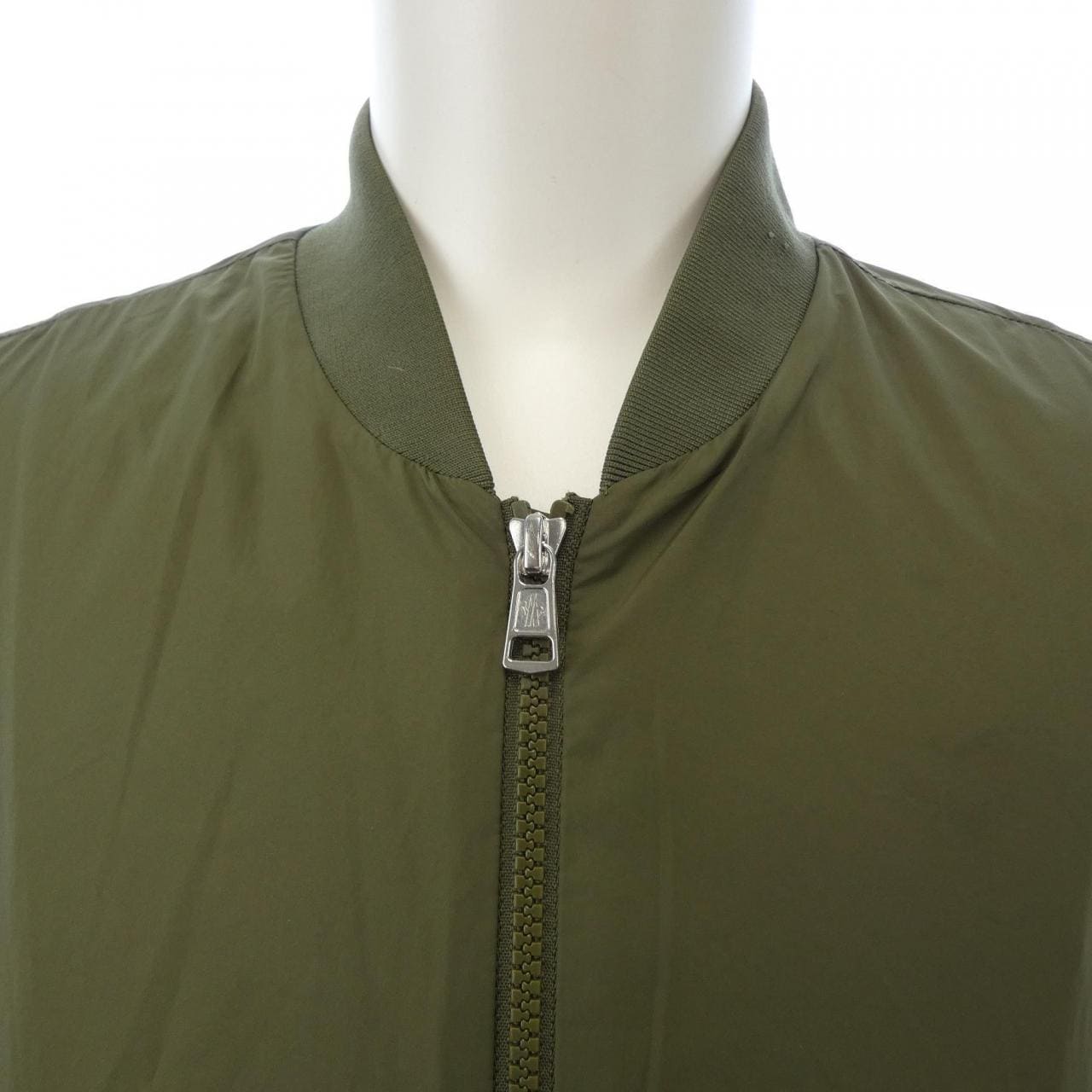 モンクレール MONCLER BHARANI ブルゾン