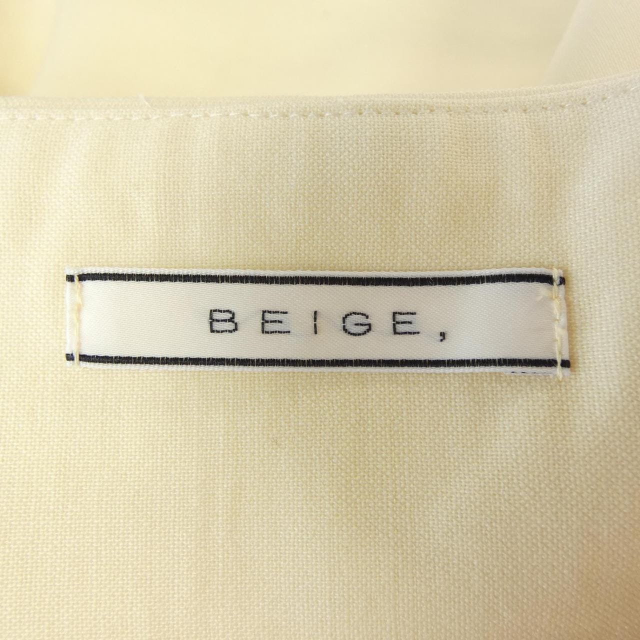 ベイジュ BEIGE. スカート