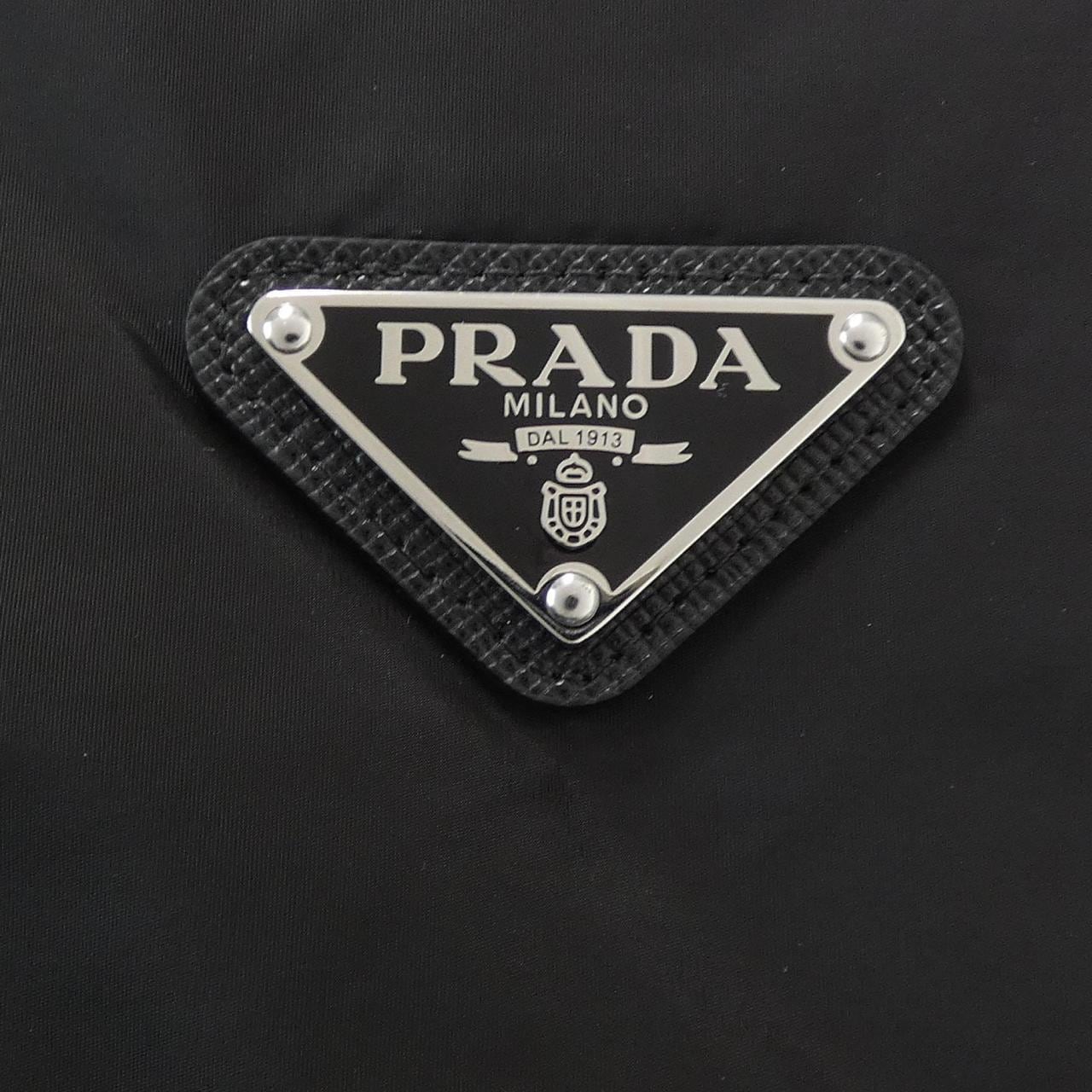 プラダ PRADA トライアングルロゴ UMG116 R212 U98 ブルゾン