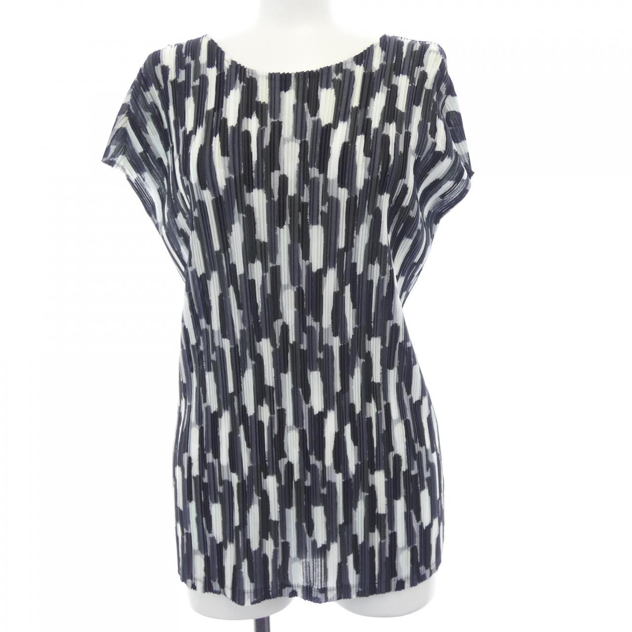 プリーツプリーズ PLEATS PLEASE PP33-FK333 トップス