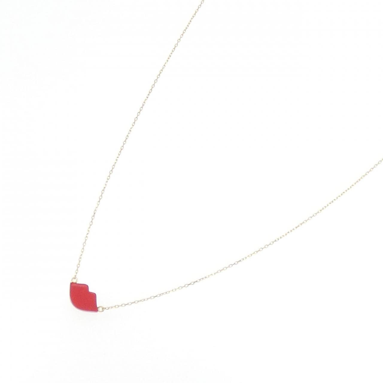 AHKAH kiss me rose necklace