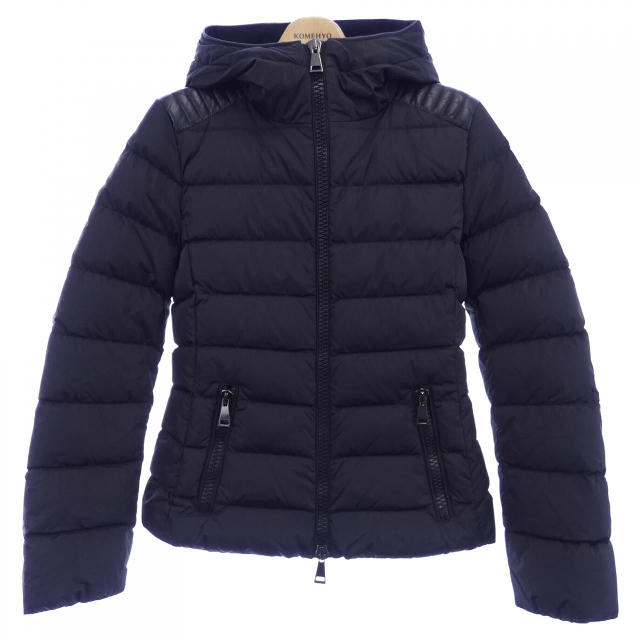 モンクレール MONCLER ダウンジャケット