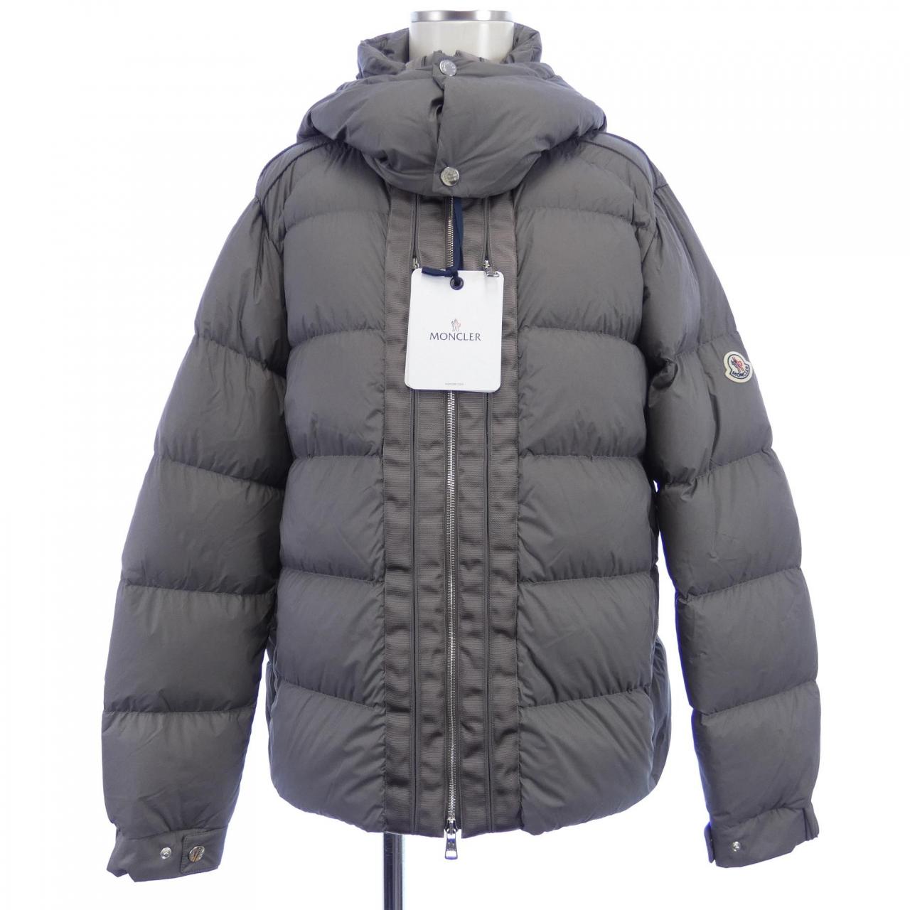 モンクレール MONCLER ダウンジャケット